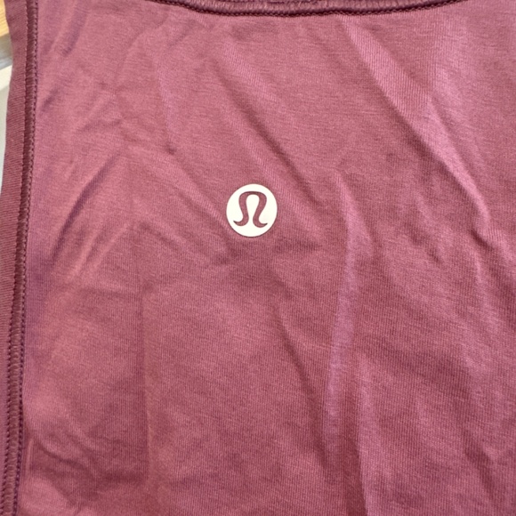 LULULEMON EUC Sweat Date Muscle Tank Top Figue Mauve 4 Cotton - Picture 6 of 9